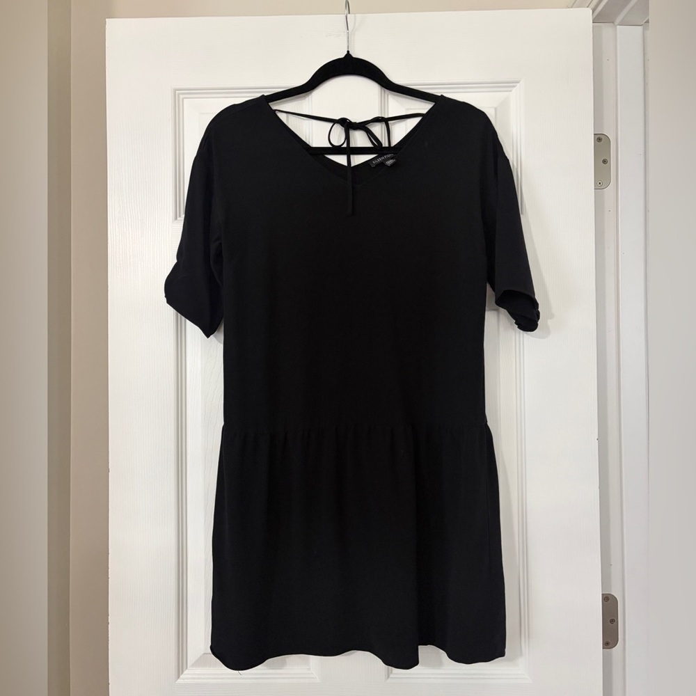 Eileen Fisher Black Tie-Back Short Sleeve Dress